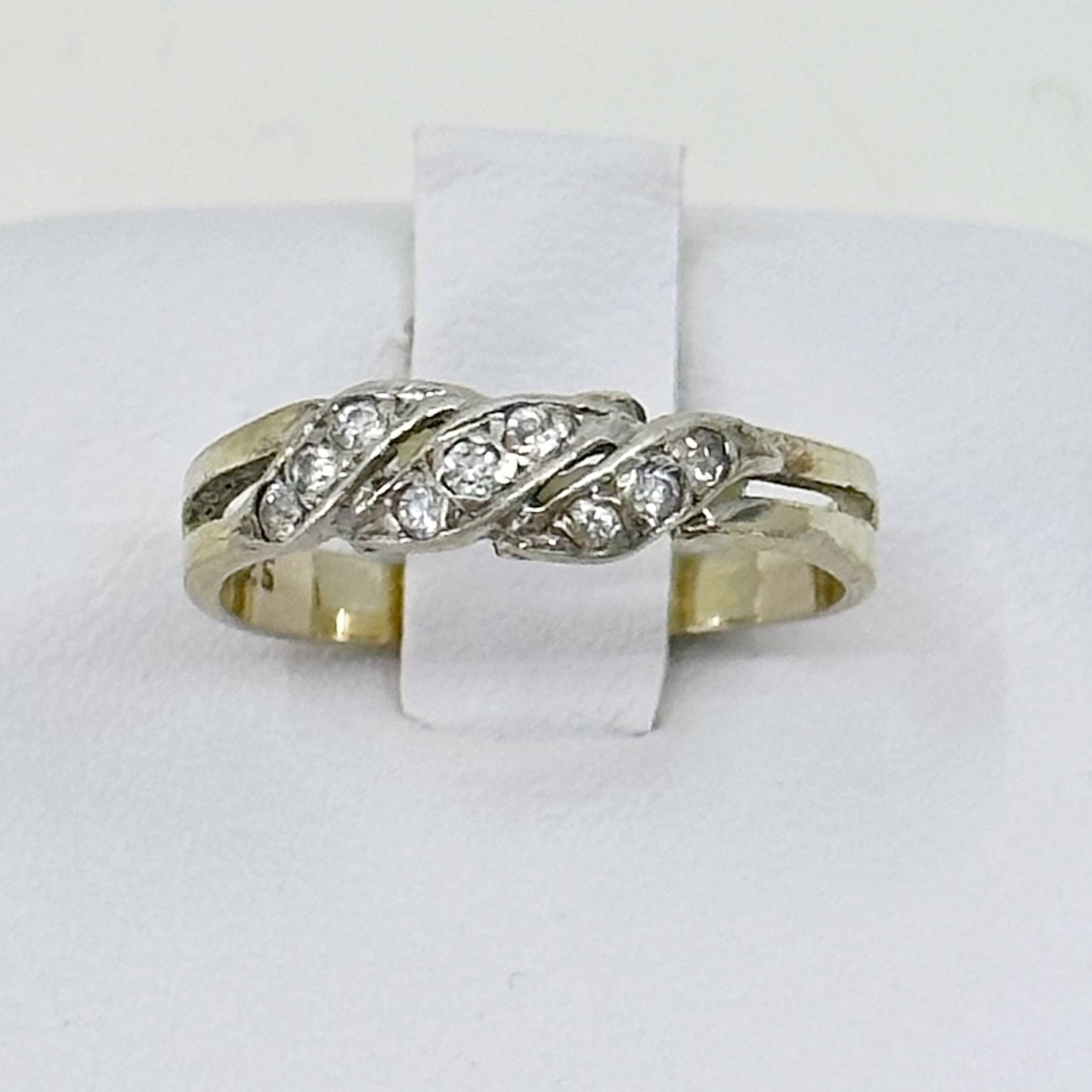 sterling silver cubic zirconia wedding band ring