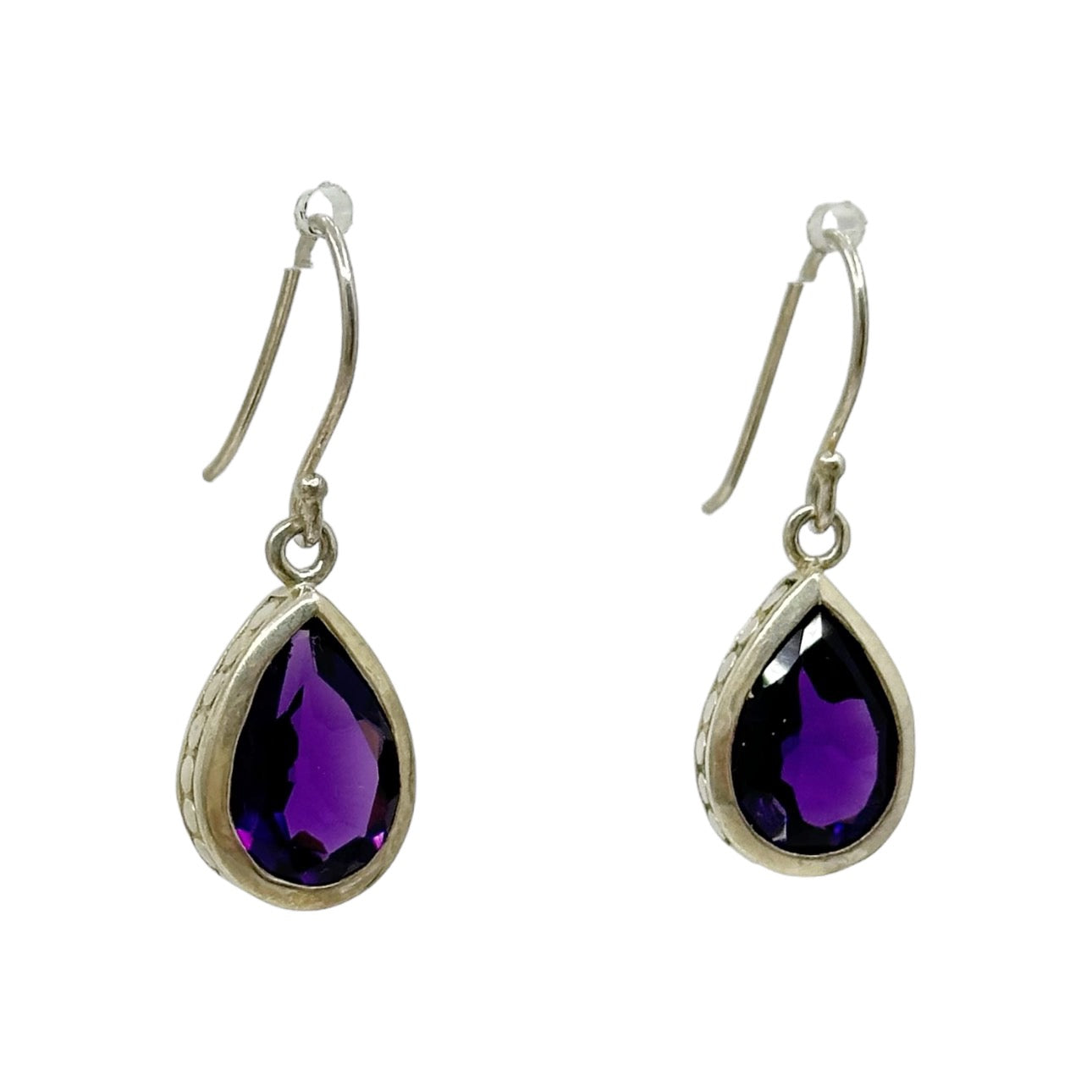 Sterling silver amethyst drop earrings