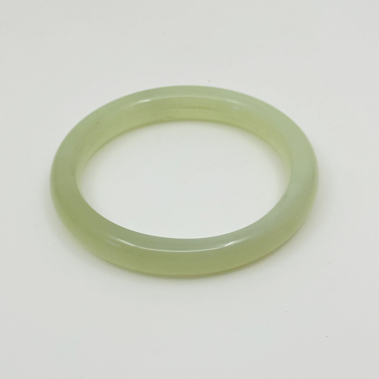 Vintage Jadeite bangle bracelet