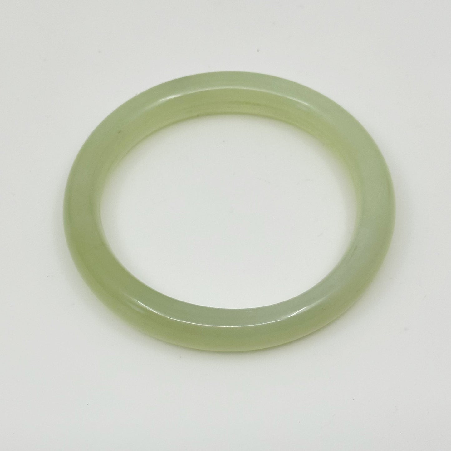 Vintage Jadeite bangle bracelet