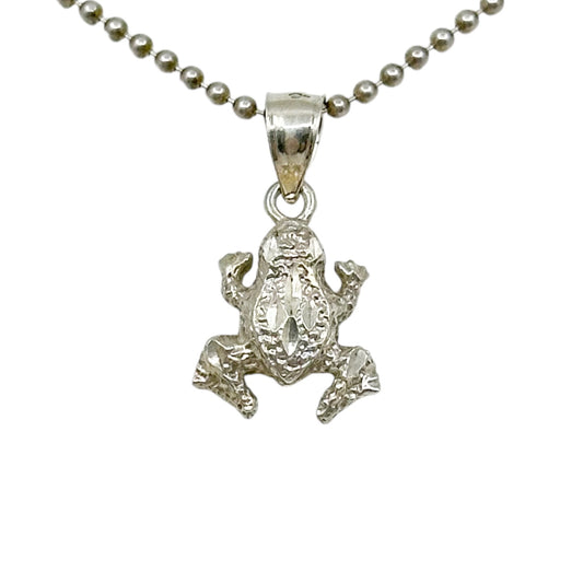 Vintage sterling silver Toad Pendant