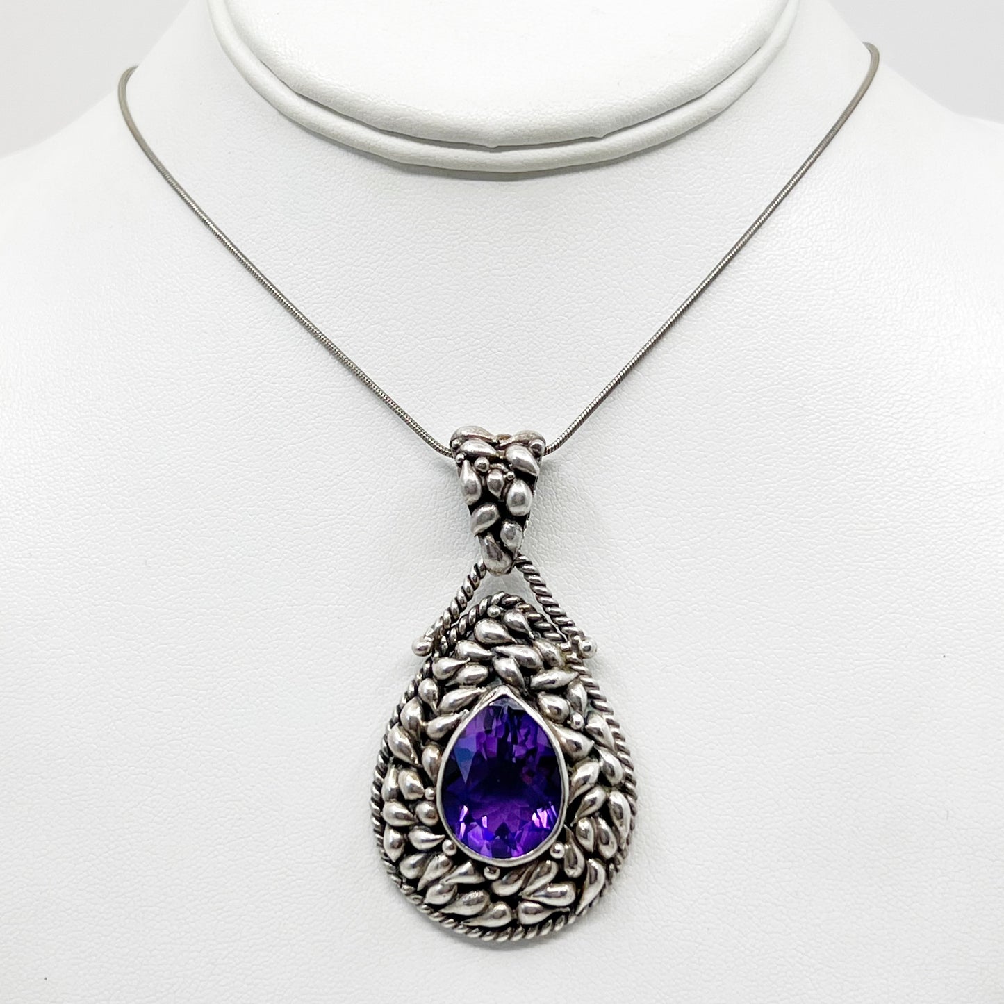 Mid Century sterling silver amethyst pendant