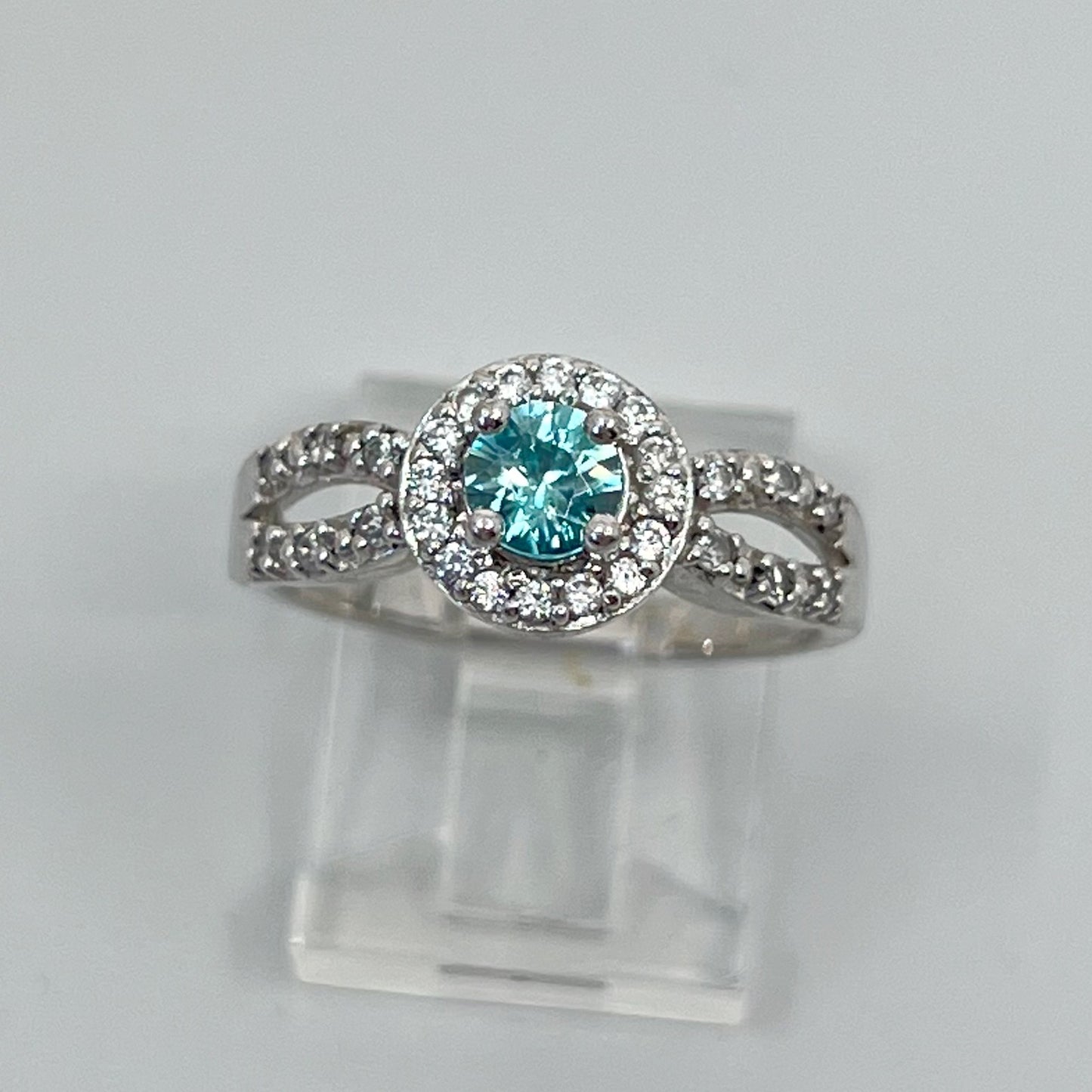 Sterling silver blue topaz & cubic zirconia ring