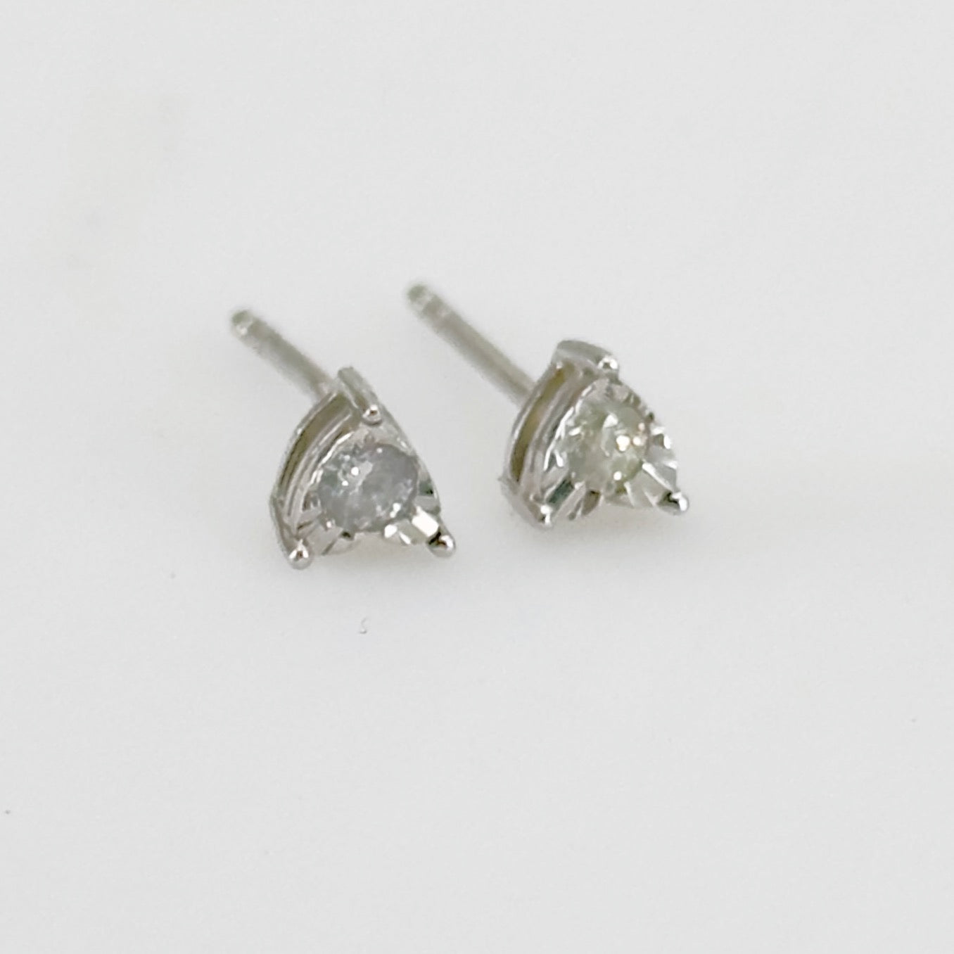 Sterling silver .06 carat diamond heart stud earrings