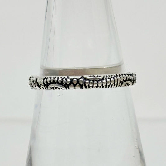 sterling silver carved band ring