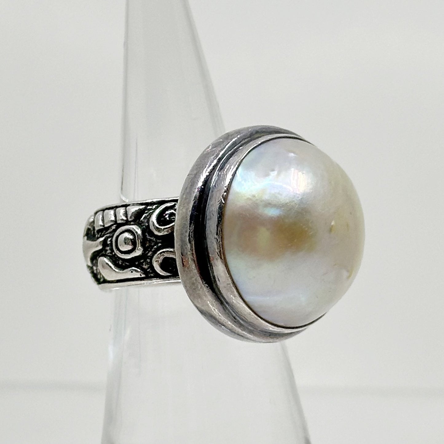 Sterling silver Mabe pearl ring