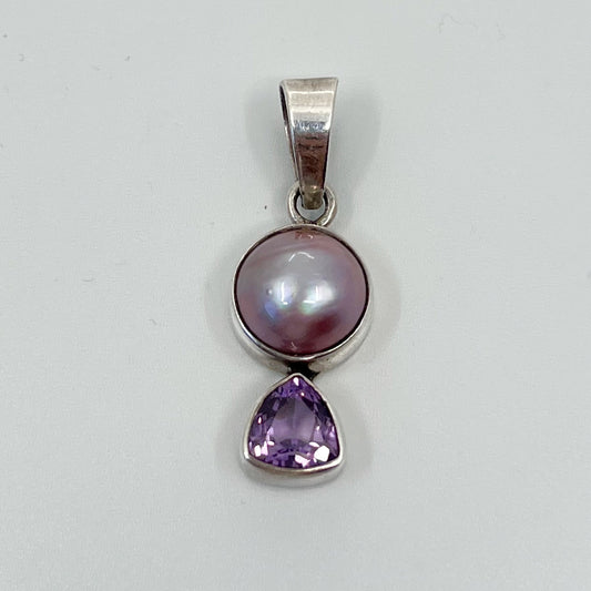 Sterling silver amethyst & Mabe pearl pendant