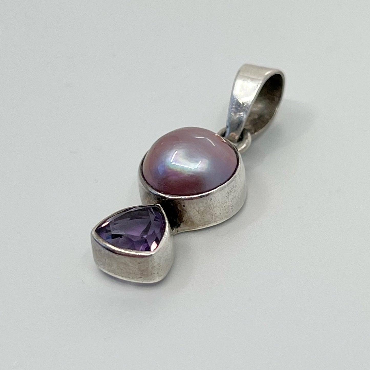 Sterling silver amethyst & Mabe pearl pendant