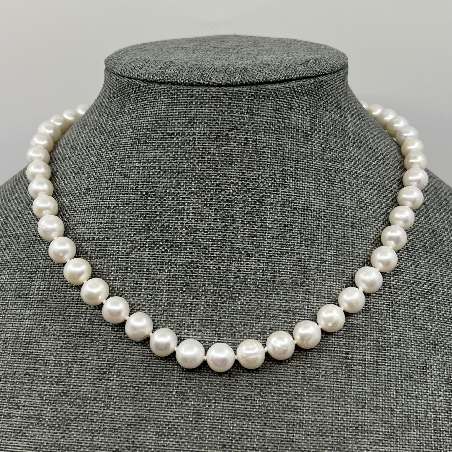 Sterling silver 9mm freshwater pearl necklace