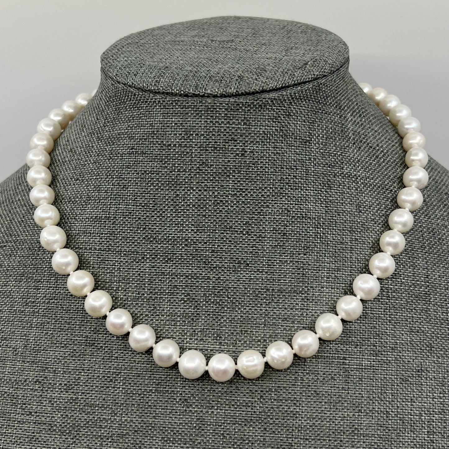 Sterling silver 9mm freshwater pearl necklace