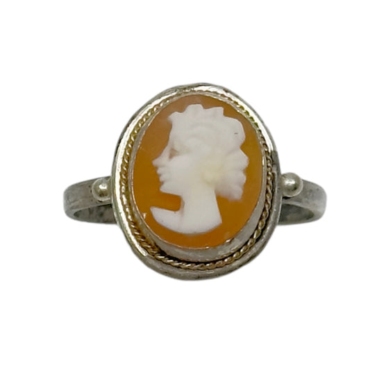 Vintage sterling silver Shell cameo ring