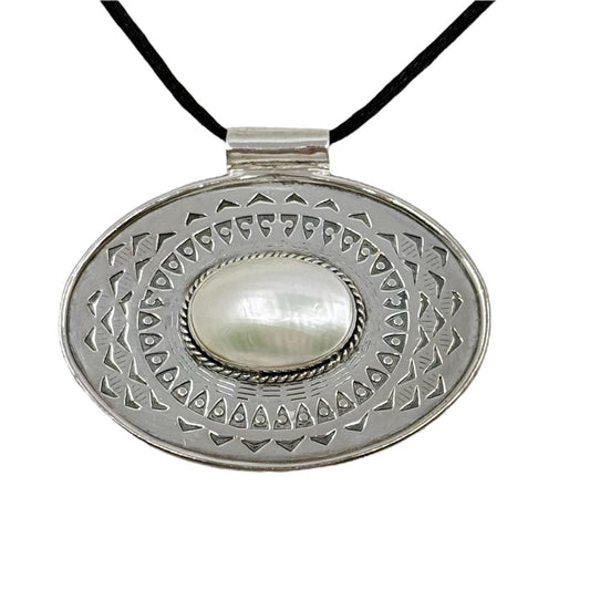 Sterling silver Mabe Pearl pendant GM484