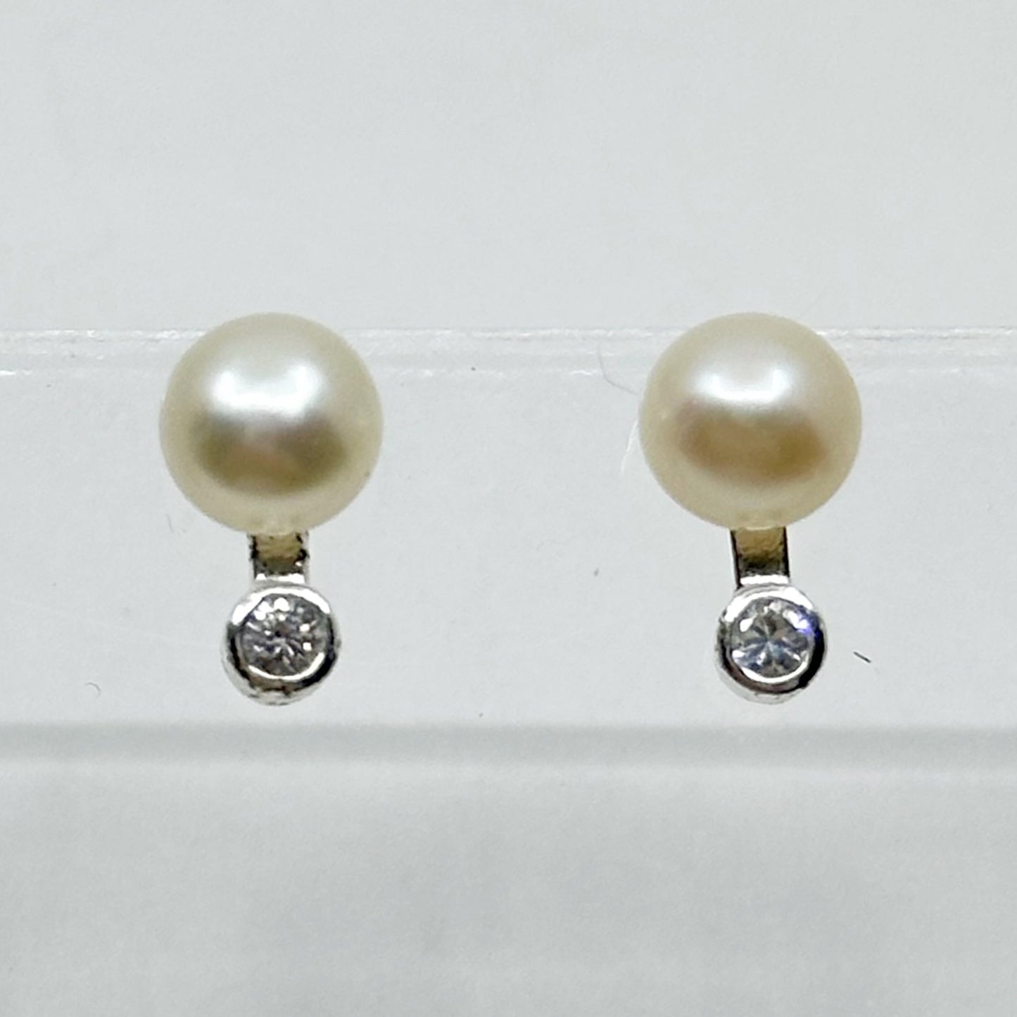 Sterling silver pearl & cubic zirconia earrings