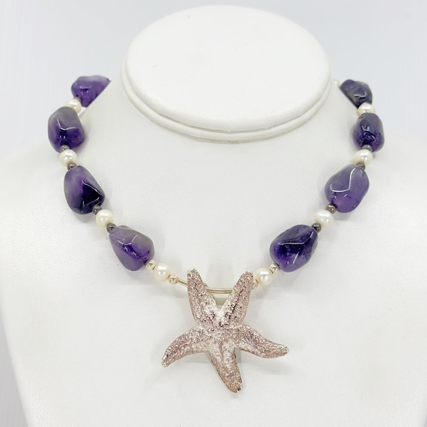 Sterling silver Amethyst & freshwater pearl bead sea star pendant necklace