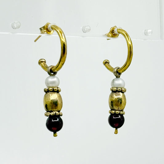 Metropolitan Museum of Art MMA Gold vermeil Sterling silver pearl & garnet earrings GM511