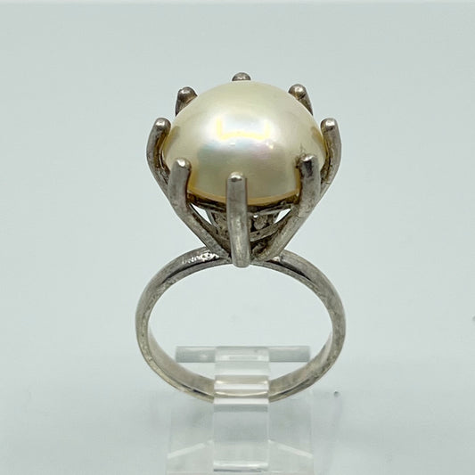 Hand Made Sterling silver Mabe pearl ring