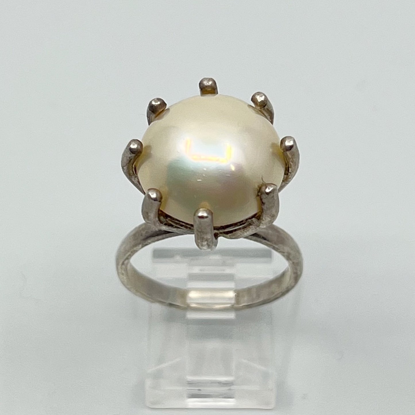 Hand Made Sterling silver Mabe pearl ring