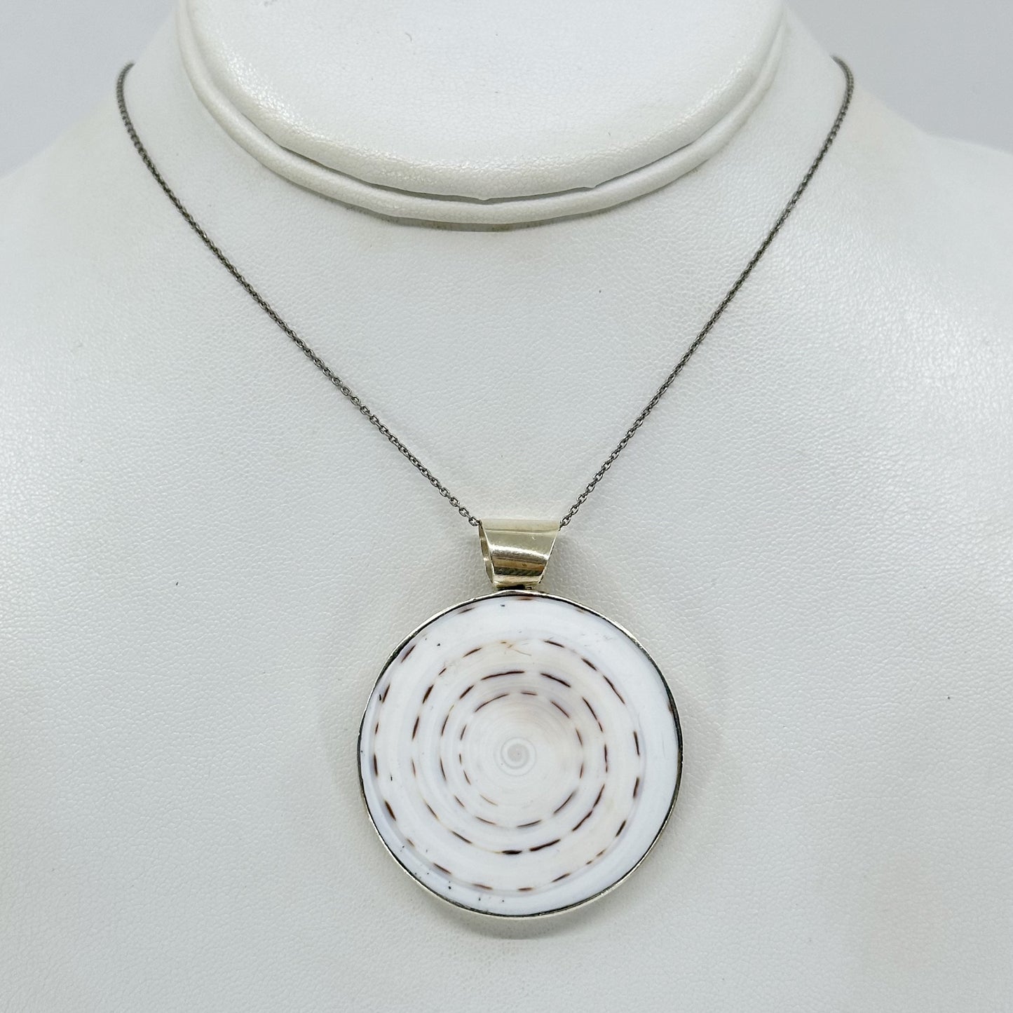 Sterling silver shell pendant