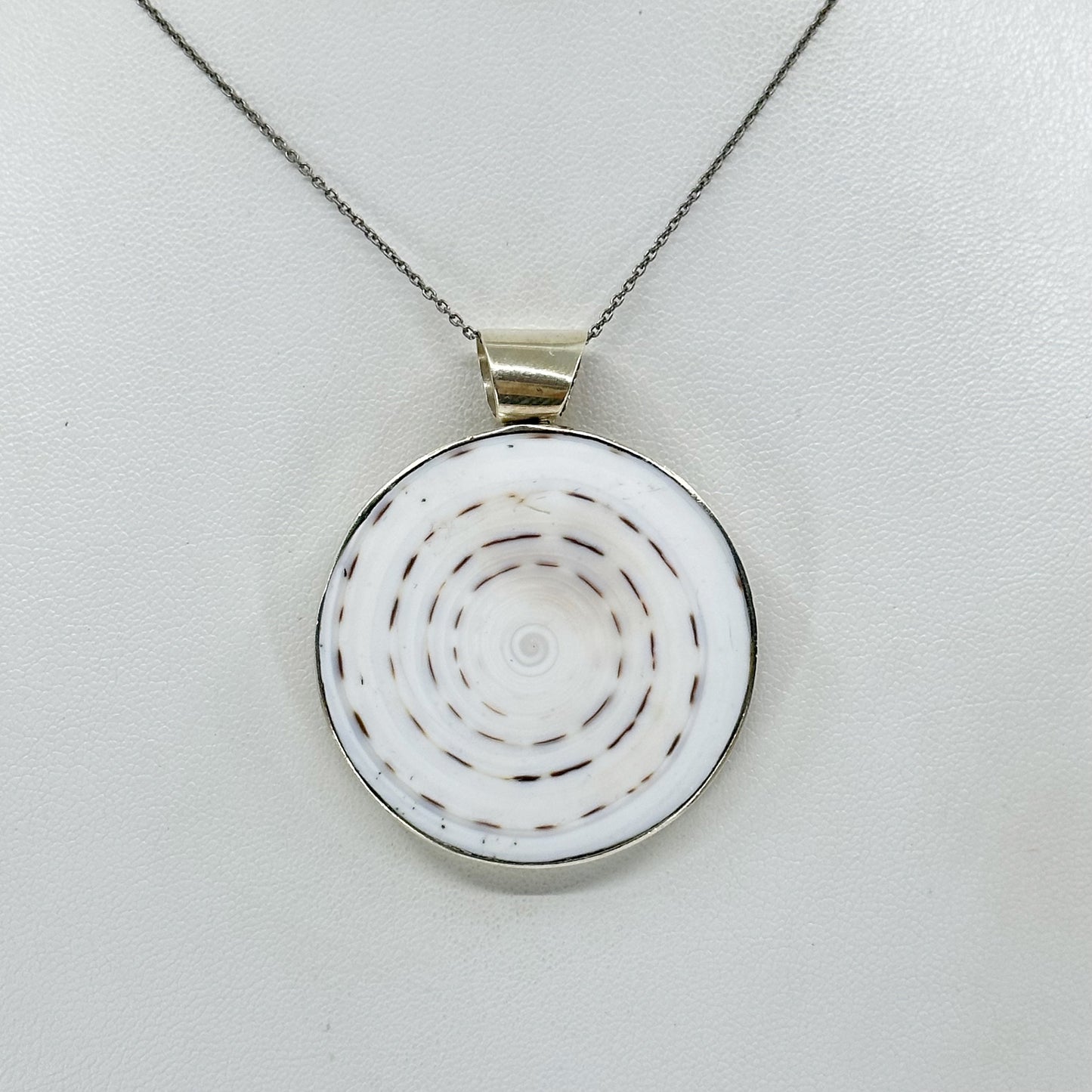 Sterling silver shell pendant