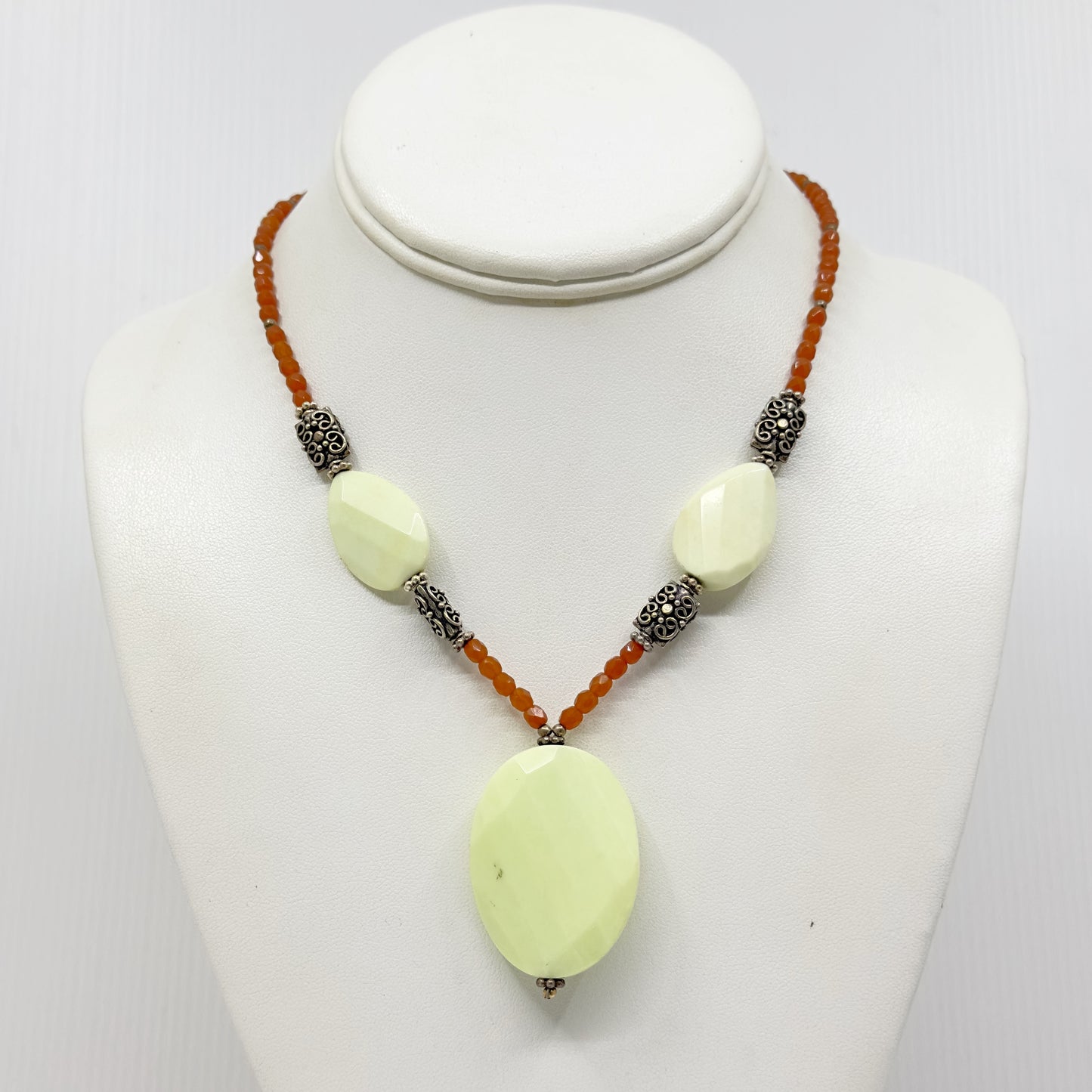 Sterling silver Citron Chrysoprase & carnelian bead necklace