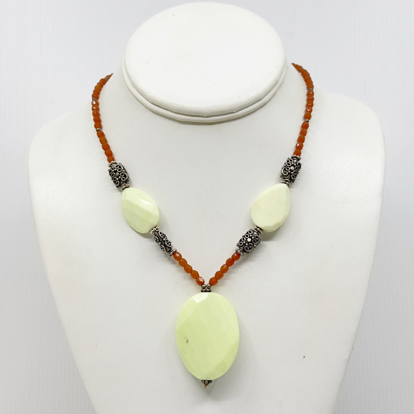 Sterling silver Citron Chrysoprase & carnelian bead necklace