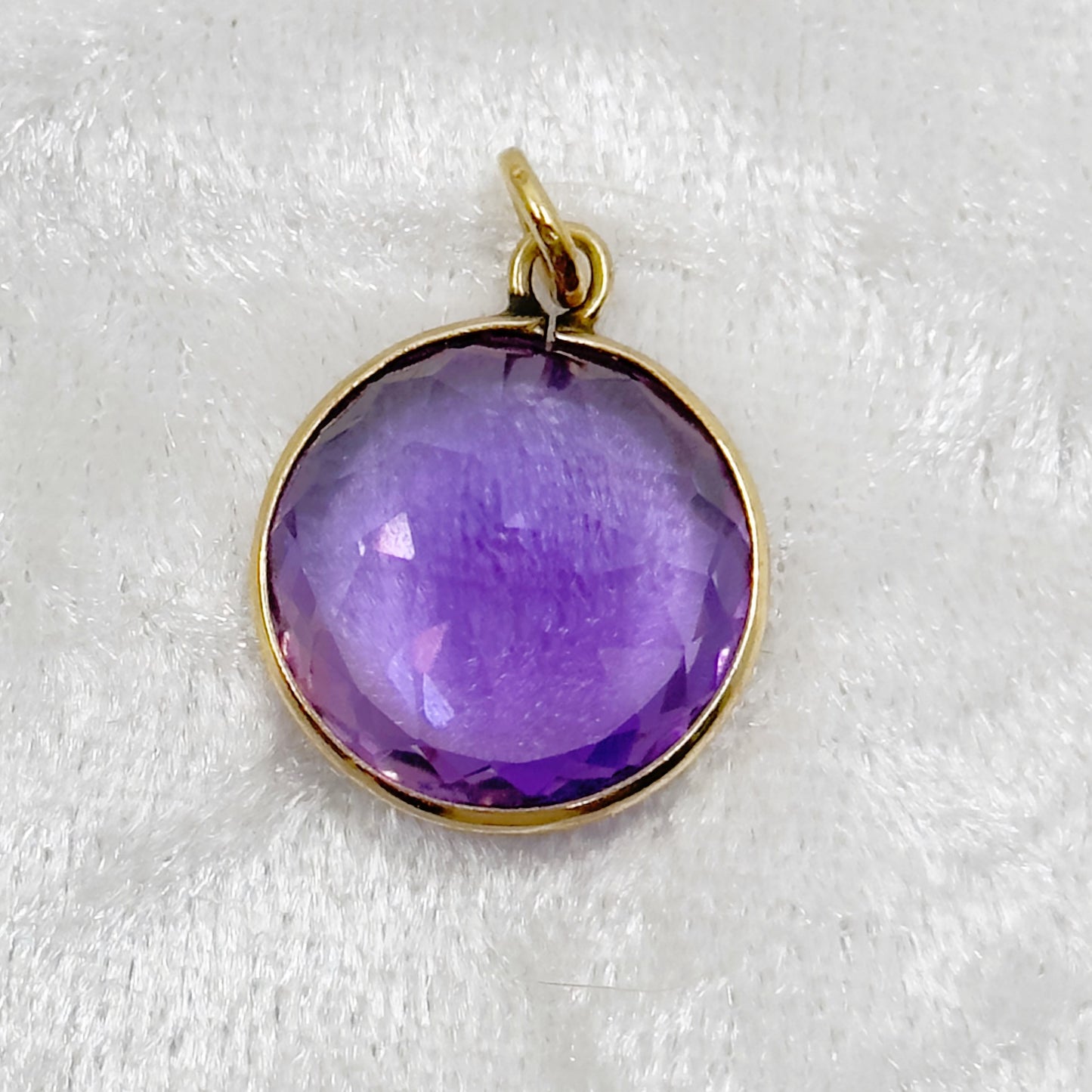 Vintage 14k Gold 15mm amethyst pendant