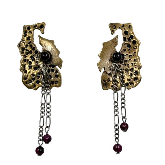Sterling silver & brass garnet earrings - GM625