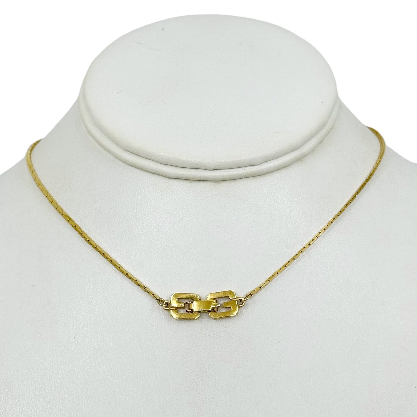 Vintage Givenchy Gold Tone Bijoux GG clasp necklace