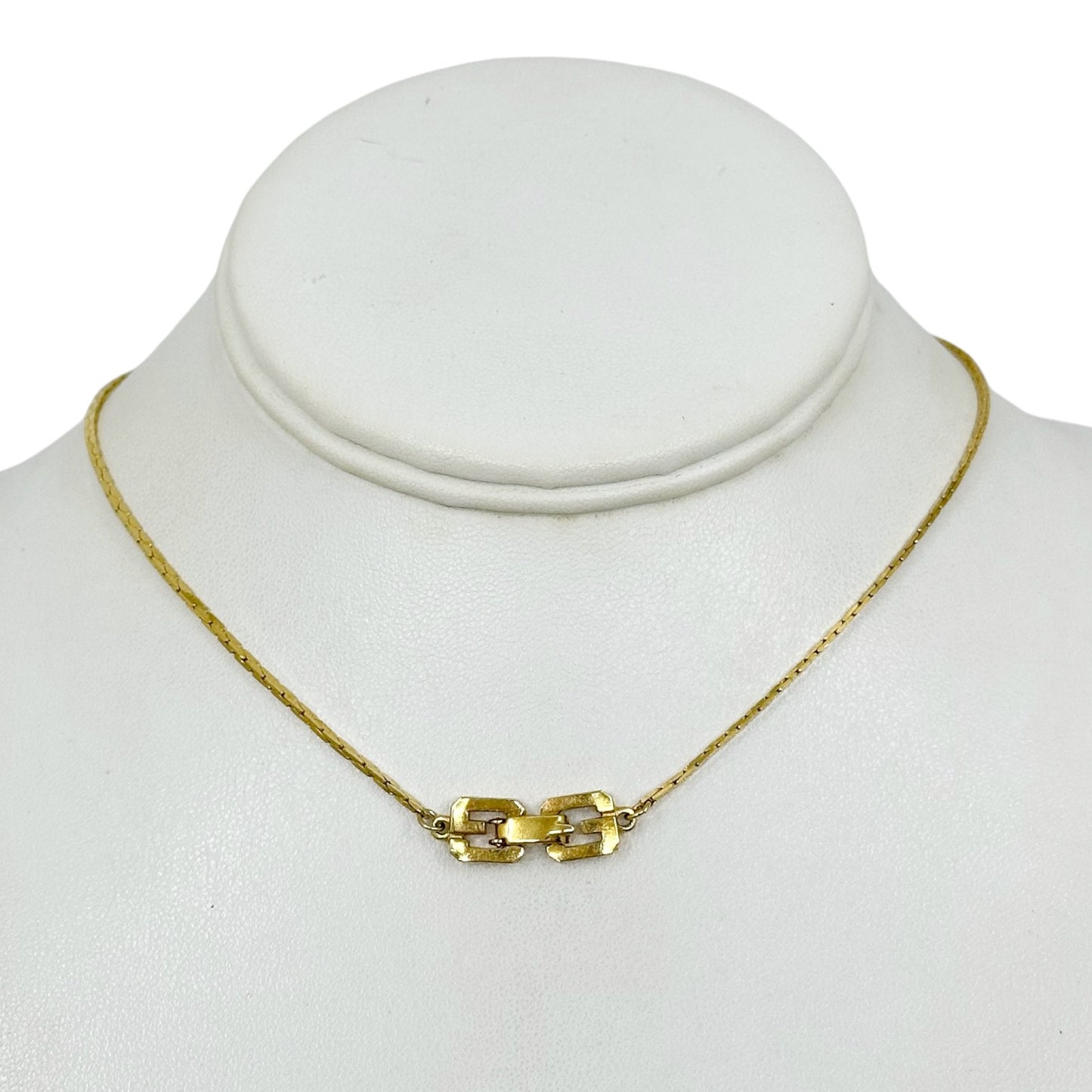 Vintage Givenchy Gold Tone Bijoux GG clasp necklace