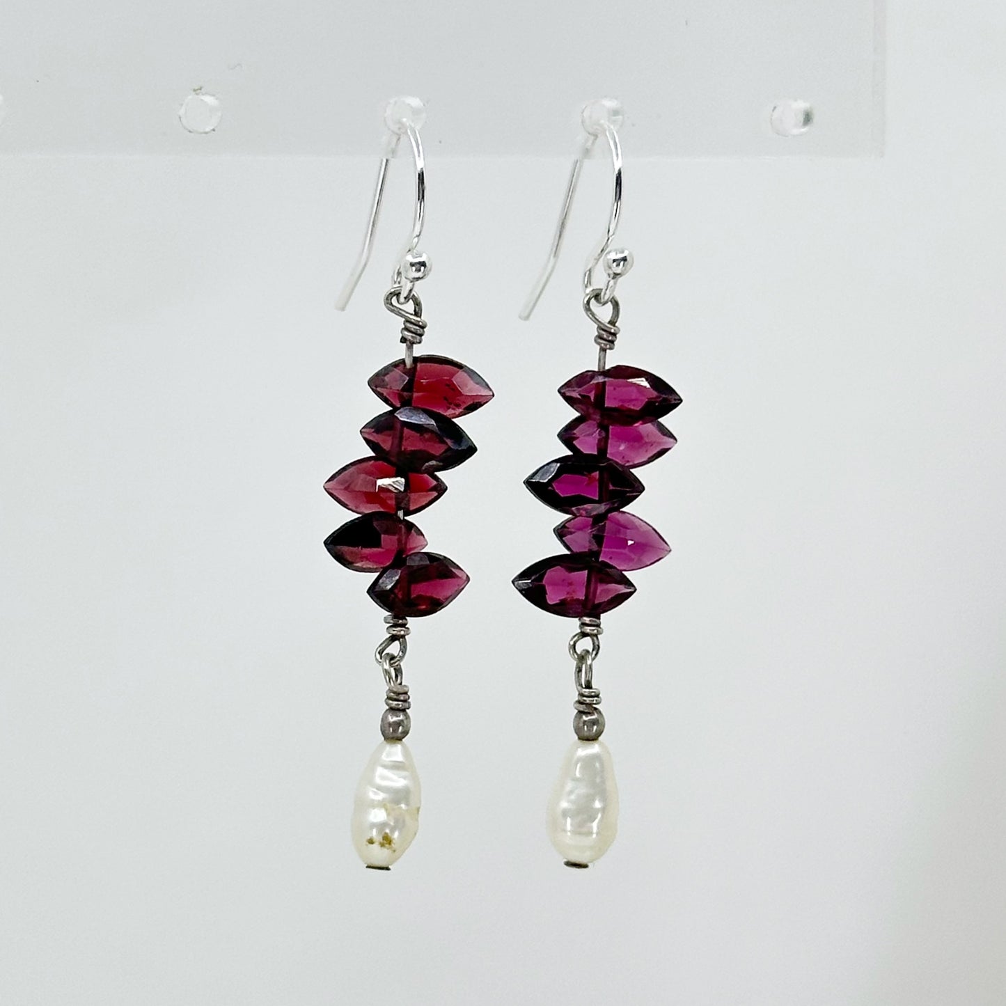 Sterling silver garnet & pearl drop earrings