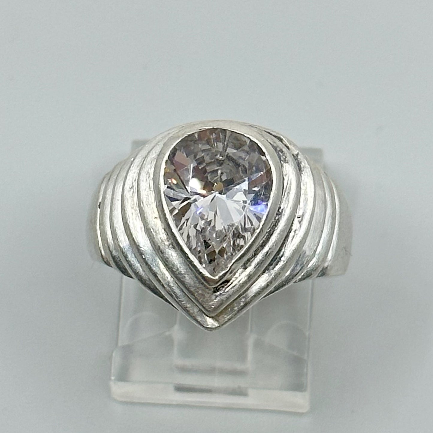 Sterling silver cubic zirconia ring