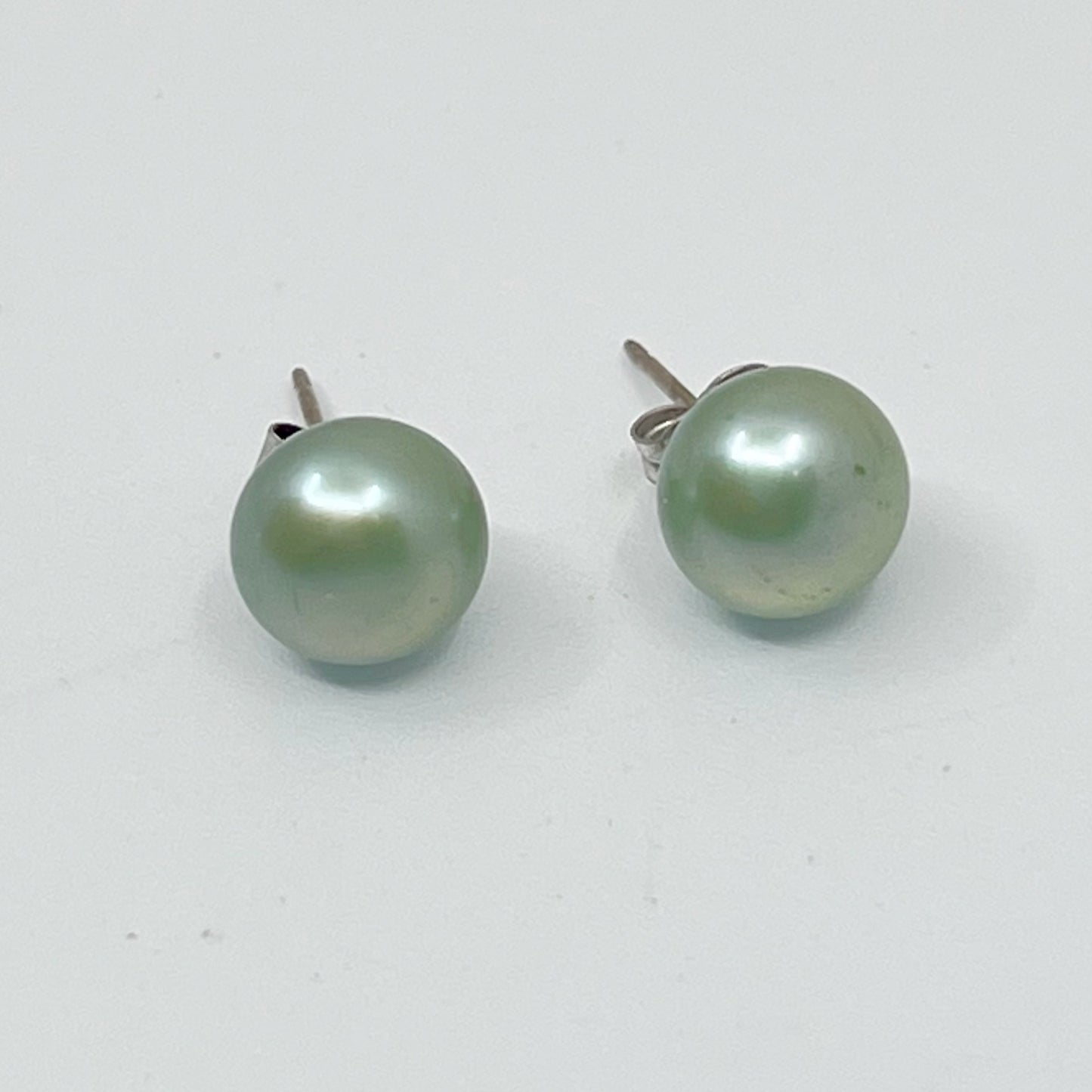 Honora sterling silver 9mm olive green pearl stud earrings