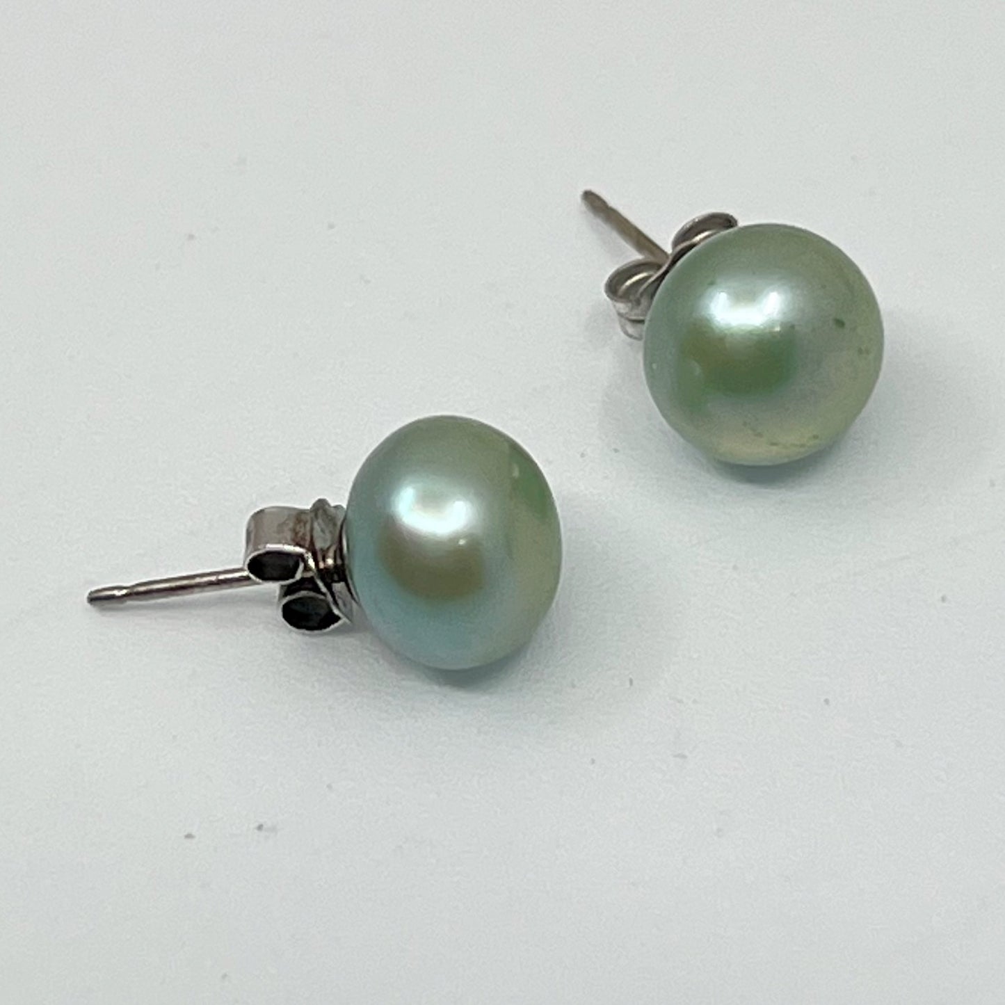 Honora sterling silver 9mm olive green pearl stud earrings