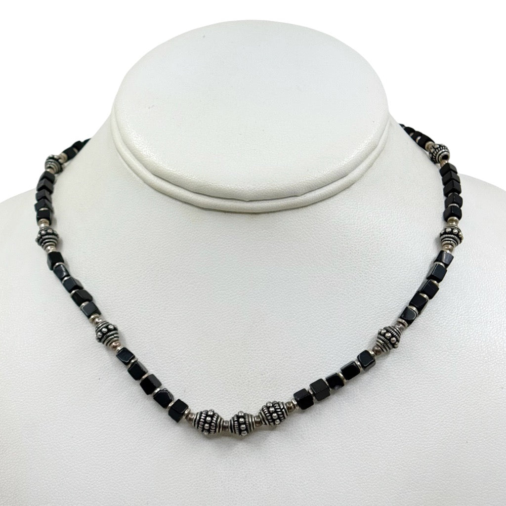 Hand Made Sterling silver onyx bead necklace - GM733