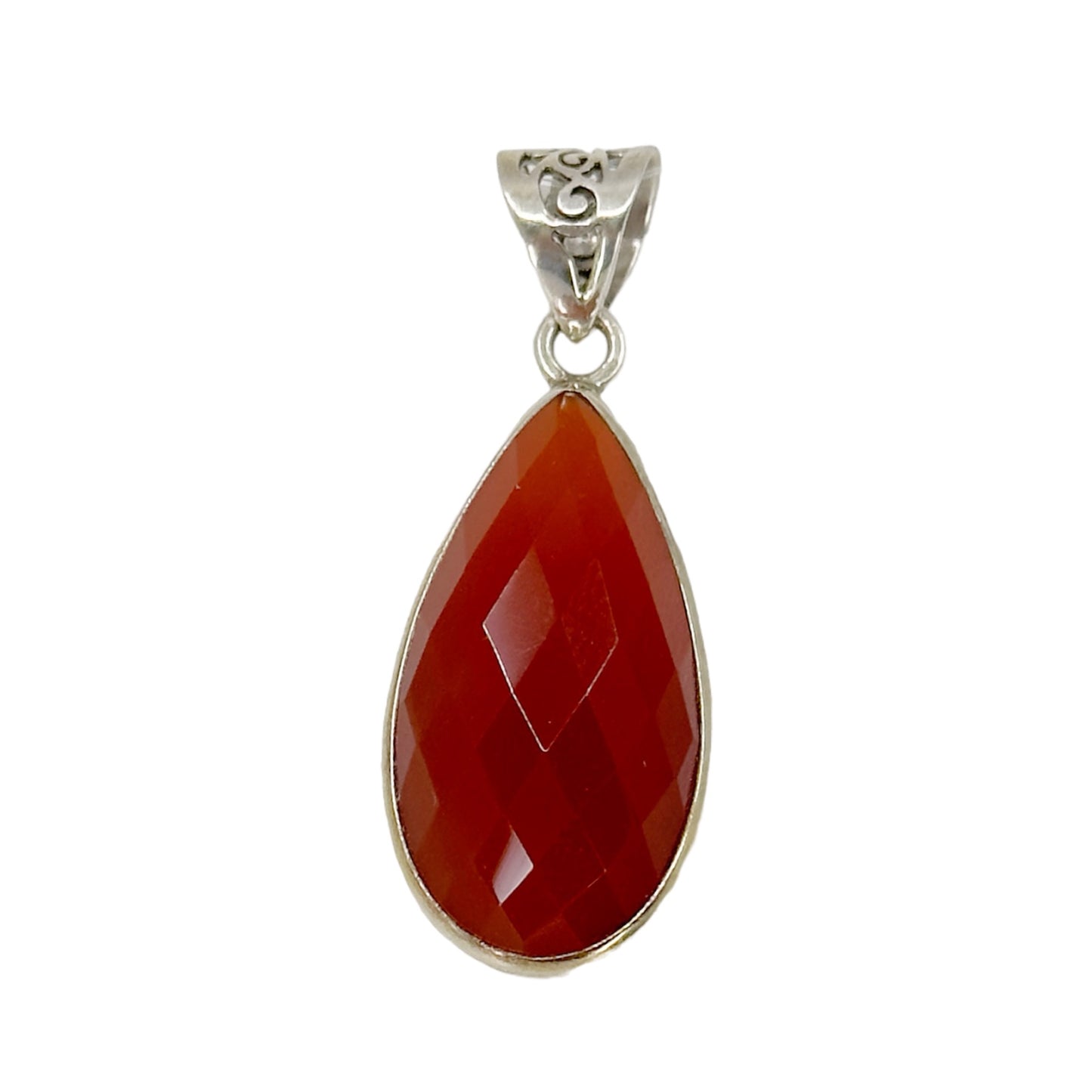 Sterling silver carnelian pendant