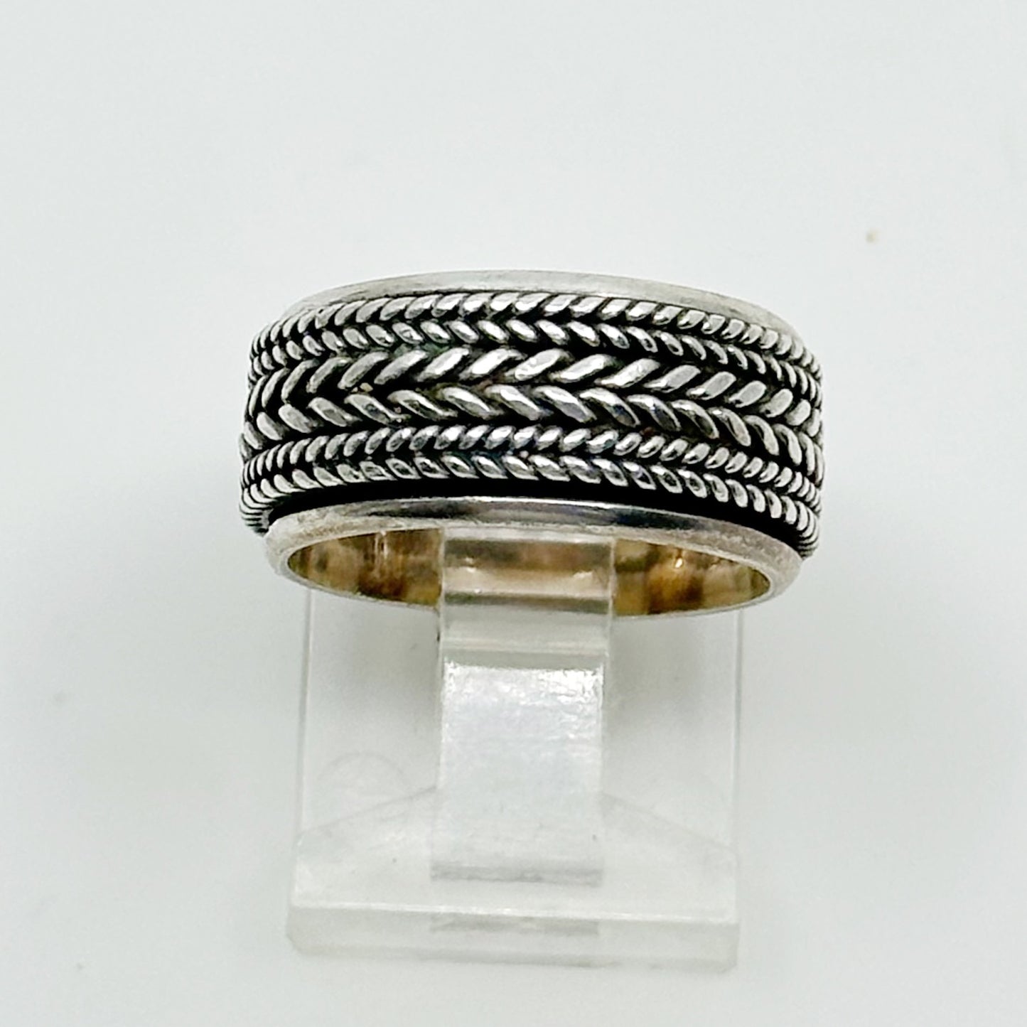 Sterling silver spinner band ring