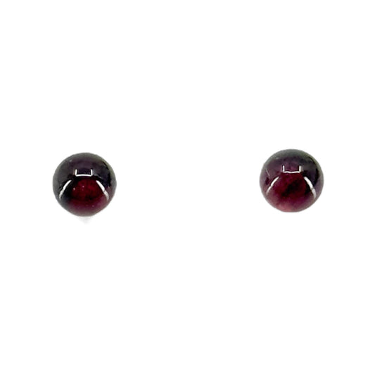 sterling silver Garnet stud earrings