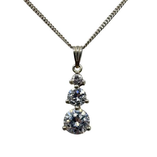 Avon sterling silver cubic zirconia pendant - GM781