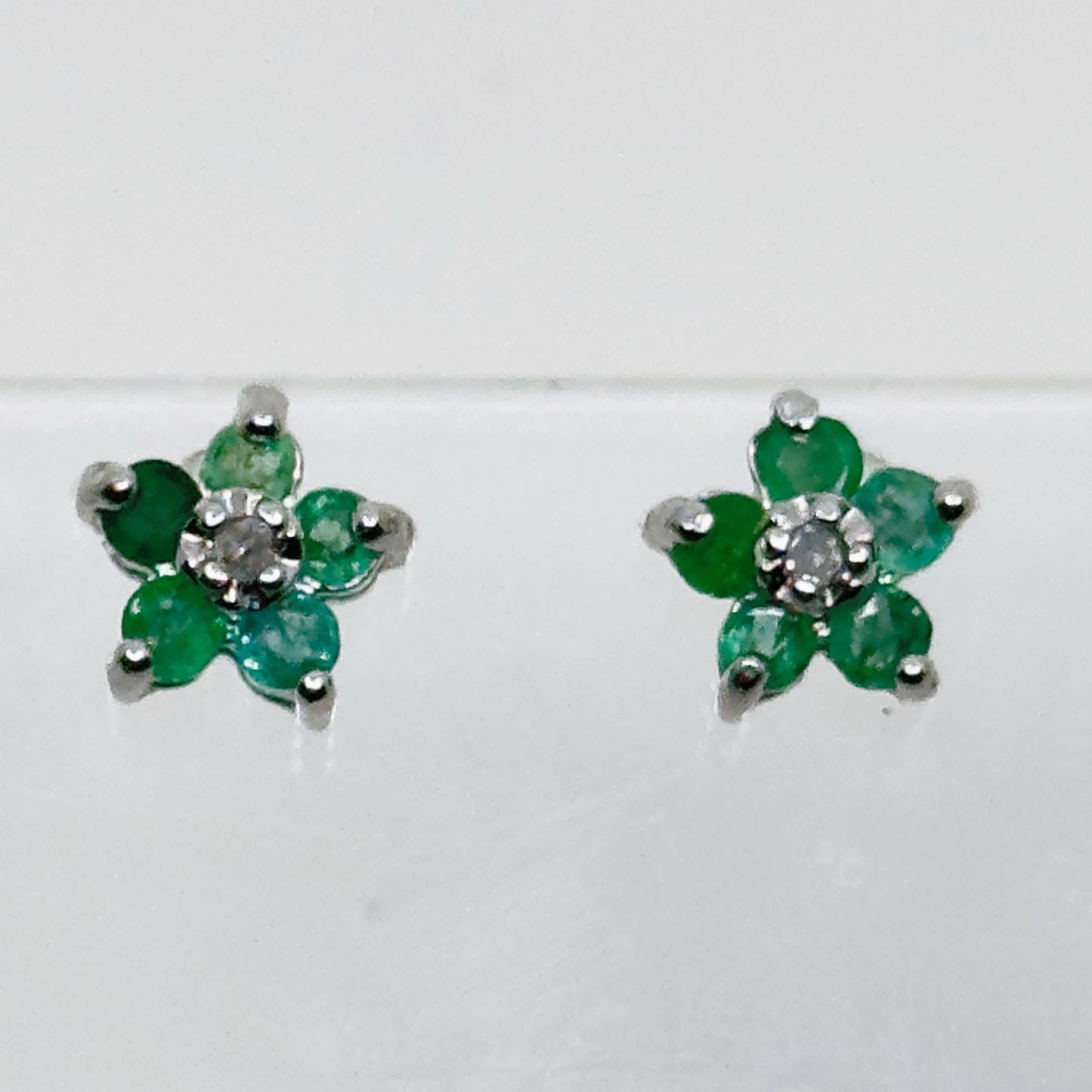 Sterling silver emerald & diamond flower stud earrings