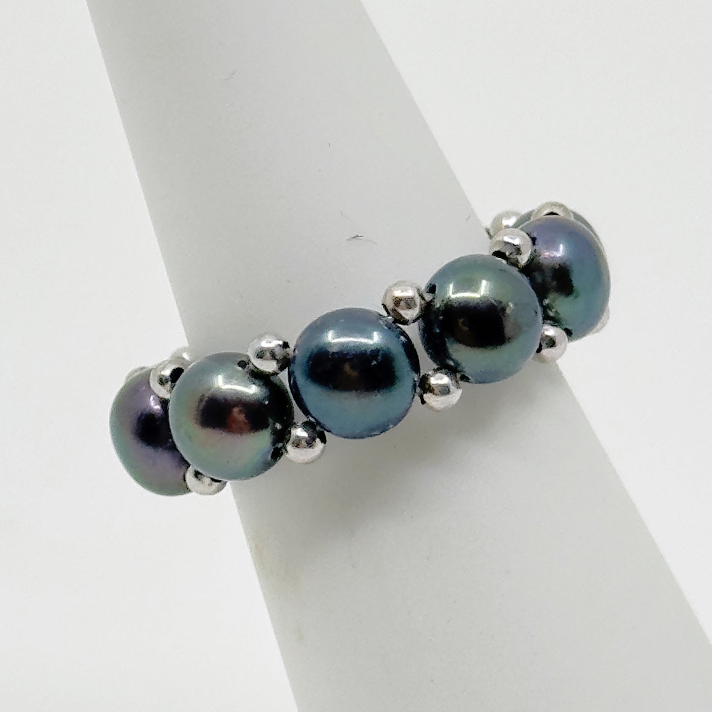 Sterling silver Freshwater peacock pearl stretch Ring