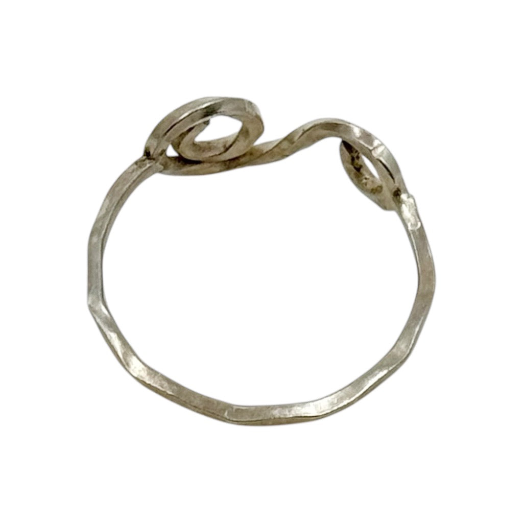 Hand crafted sterling silver ring - GM850