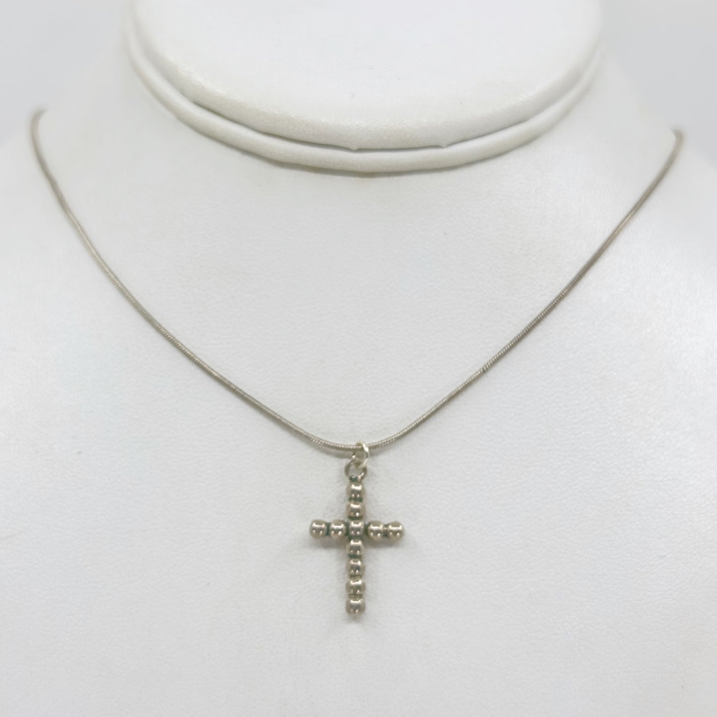 Sterling silver cross pendant