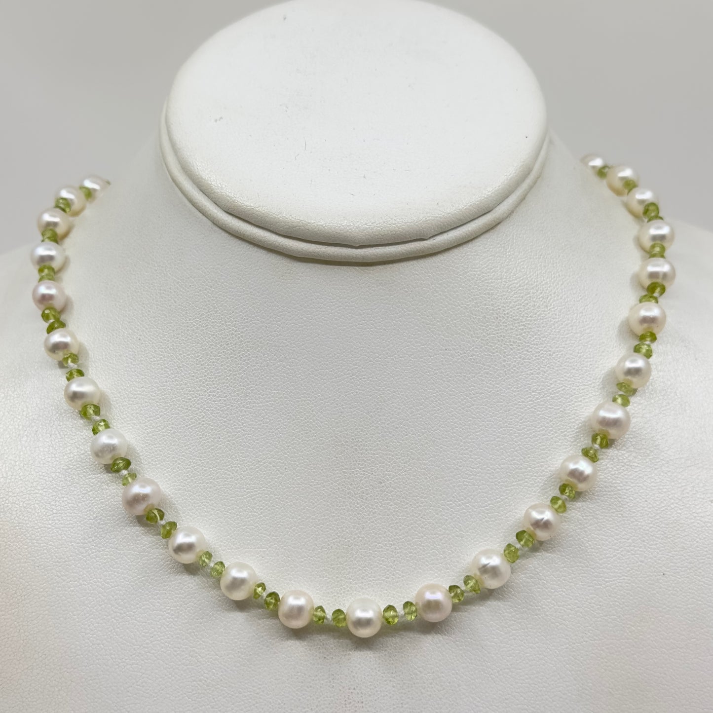 Hand Made Sterling Silver freshwater pearl & peridot bead necklace