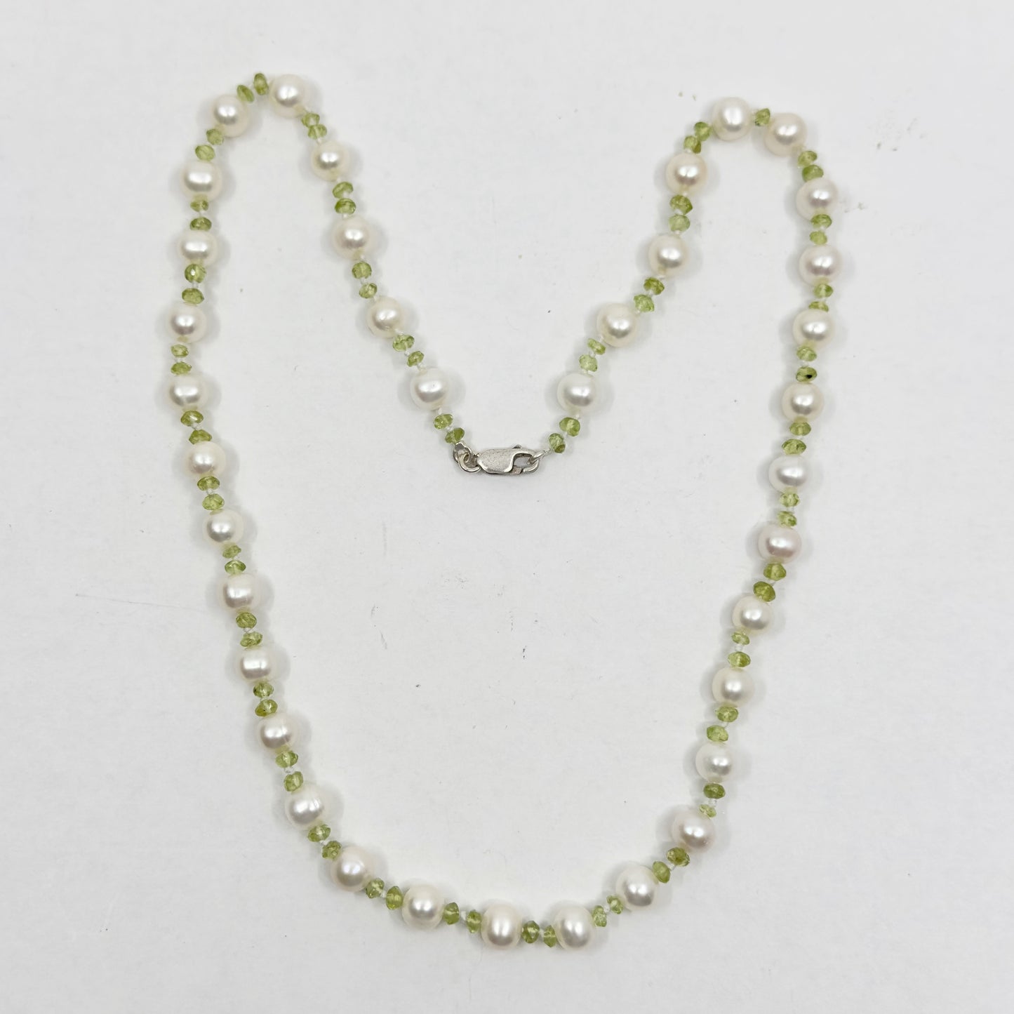 Hand Made Sterling Silver freshwater pearl & peridot bead necklace