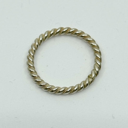 Sterling silver cable band Ring