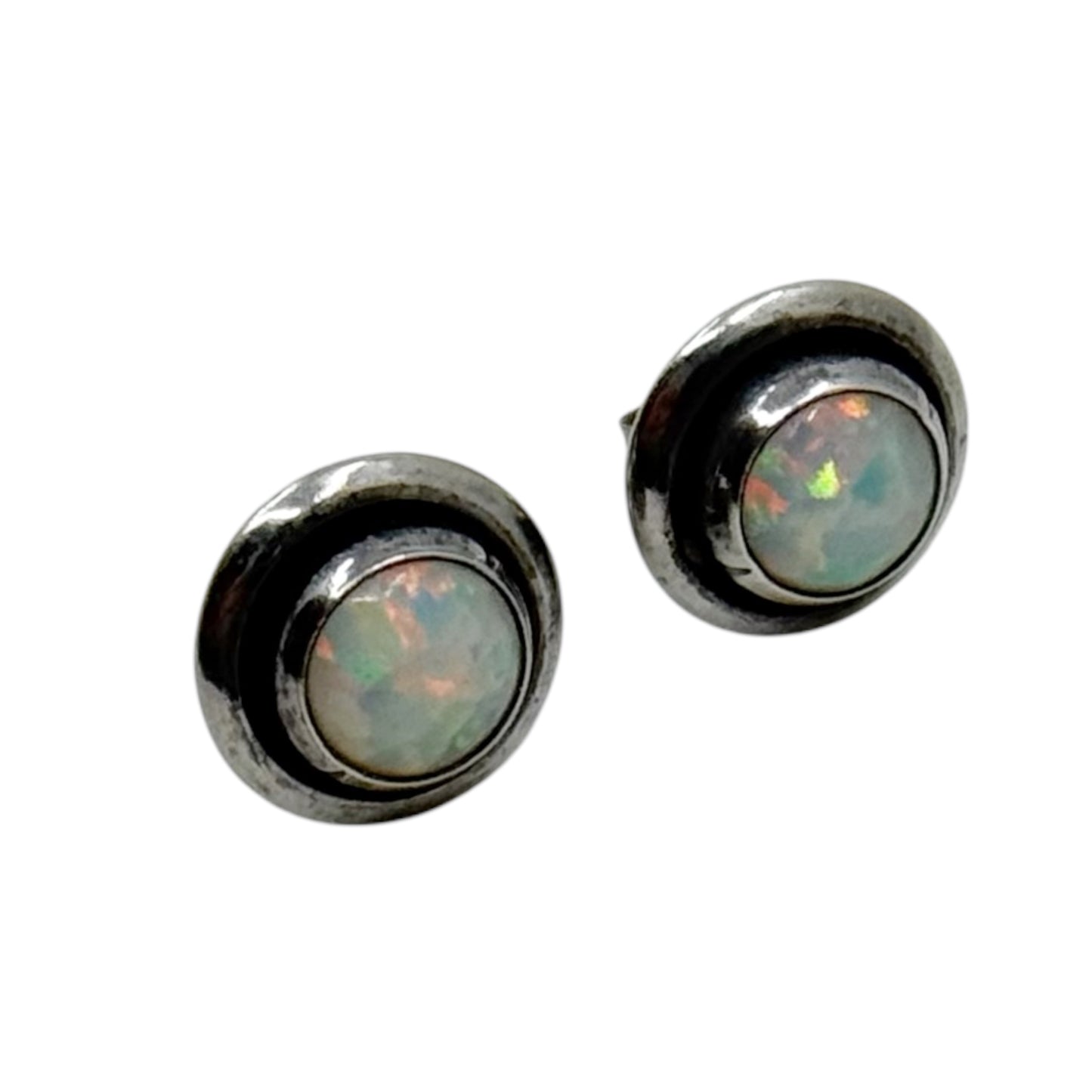 Hand Made sterling silver opal stud earrings - GM900