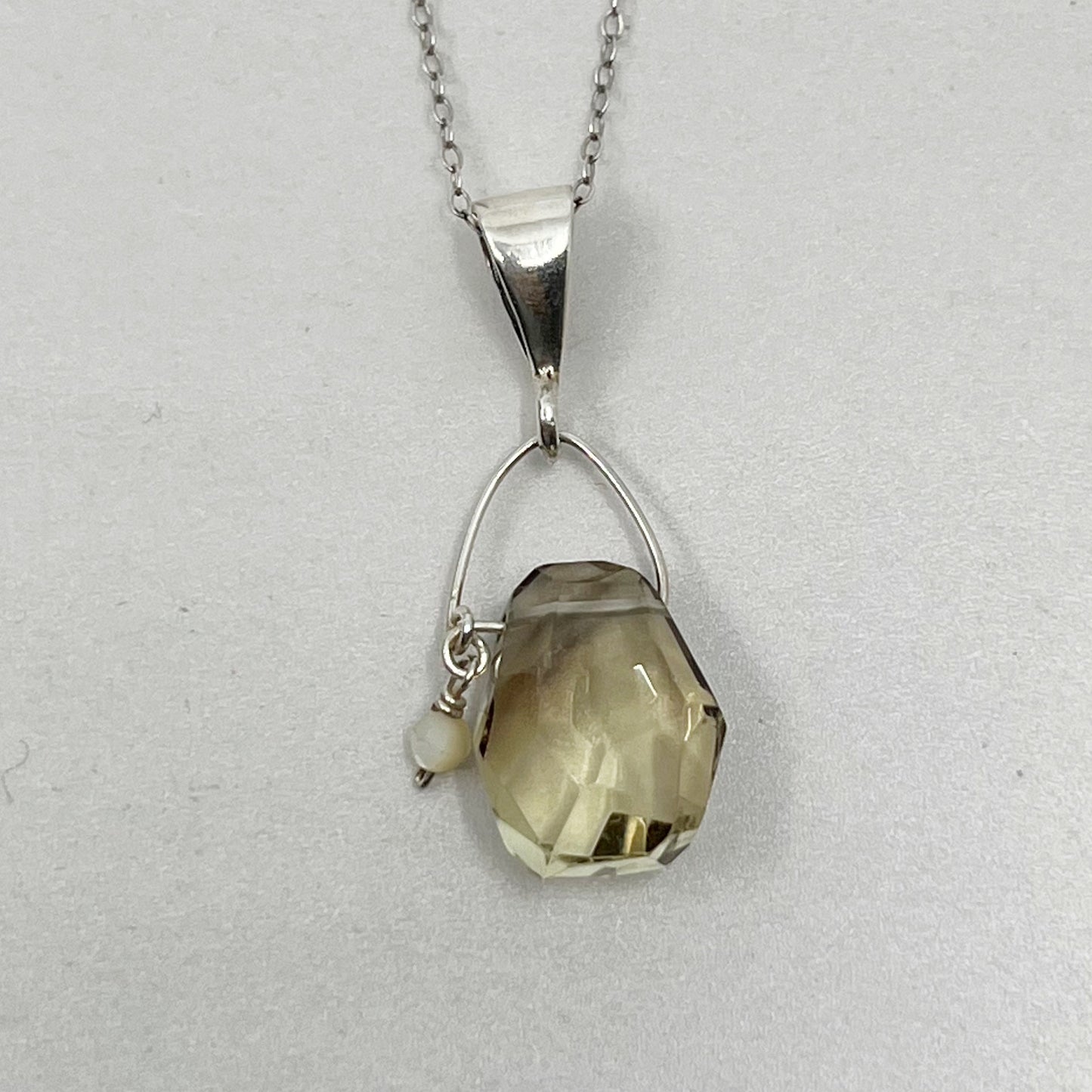 sterling silver smoky quartz & mother pearl pendant