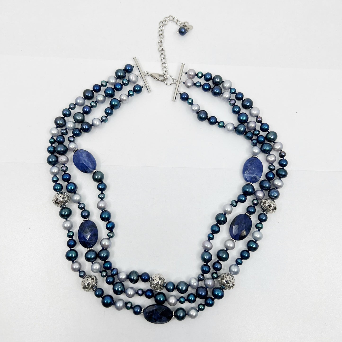 sterling silver pearl & sodalite bead necklace