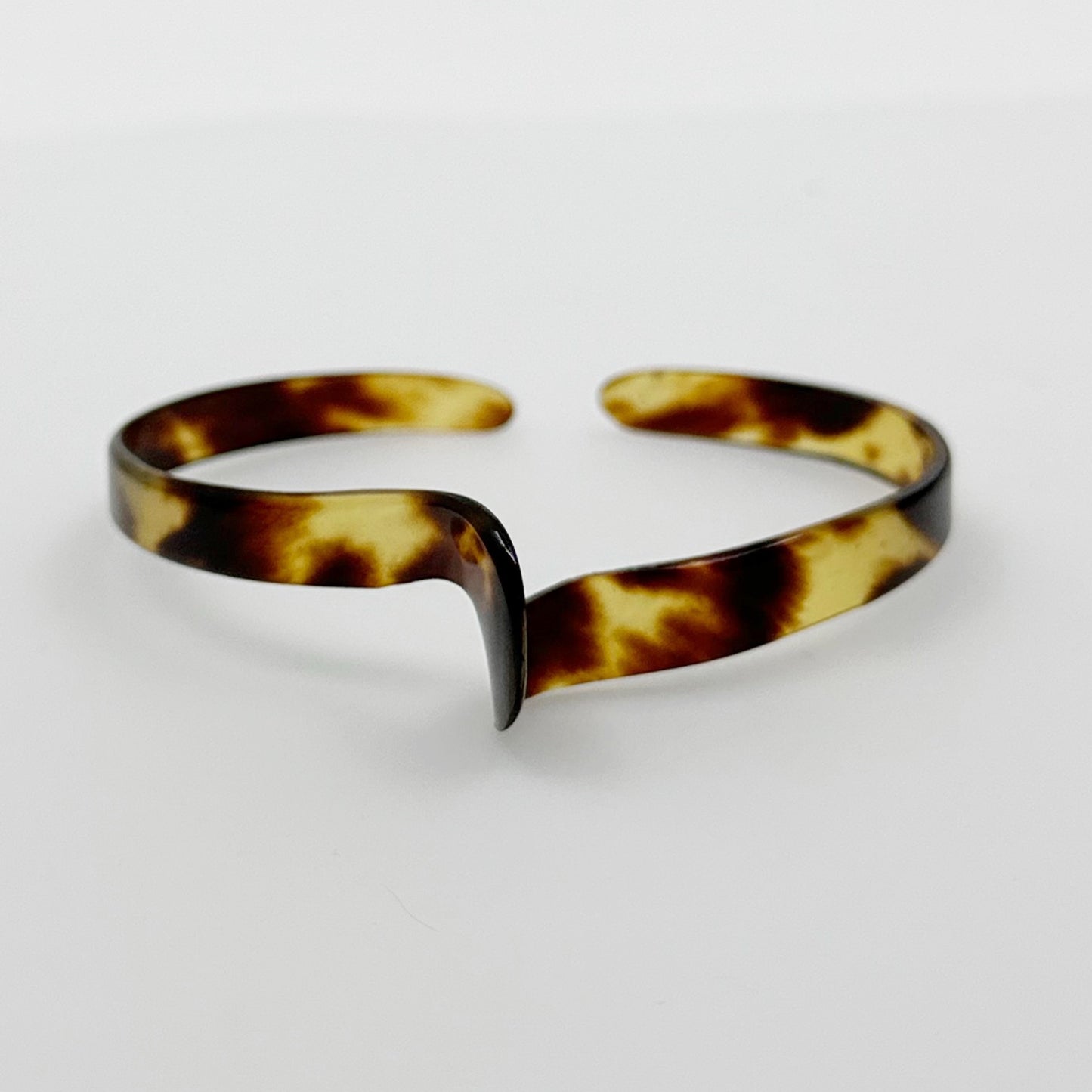 Art Deco carved Tortoise shell cuff bracelet