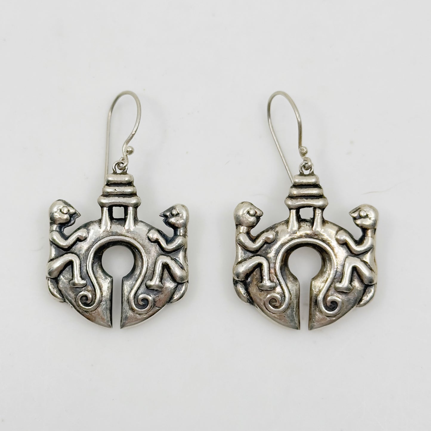 Vintage sterling silver tribal Indonesian drop earrings